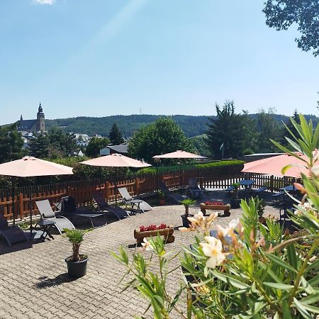 Berghotel Steiger - Erzgebirge Schneeberg  Ngoại thất bức ảnh