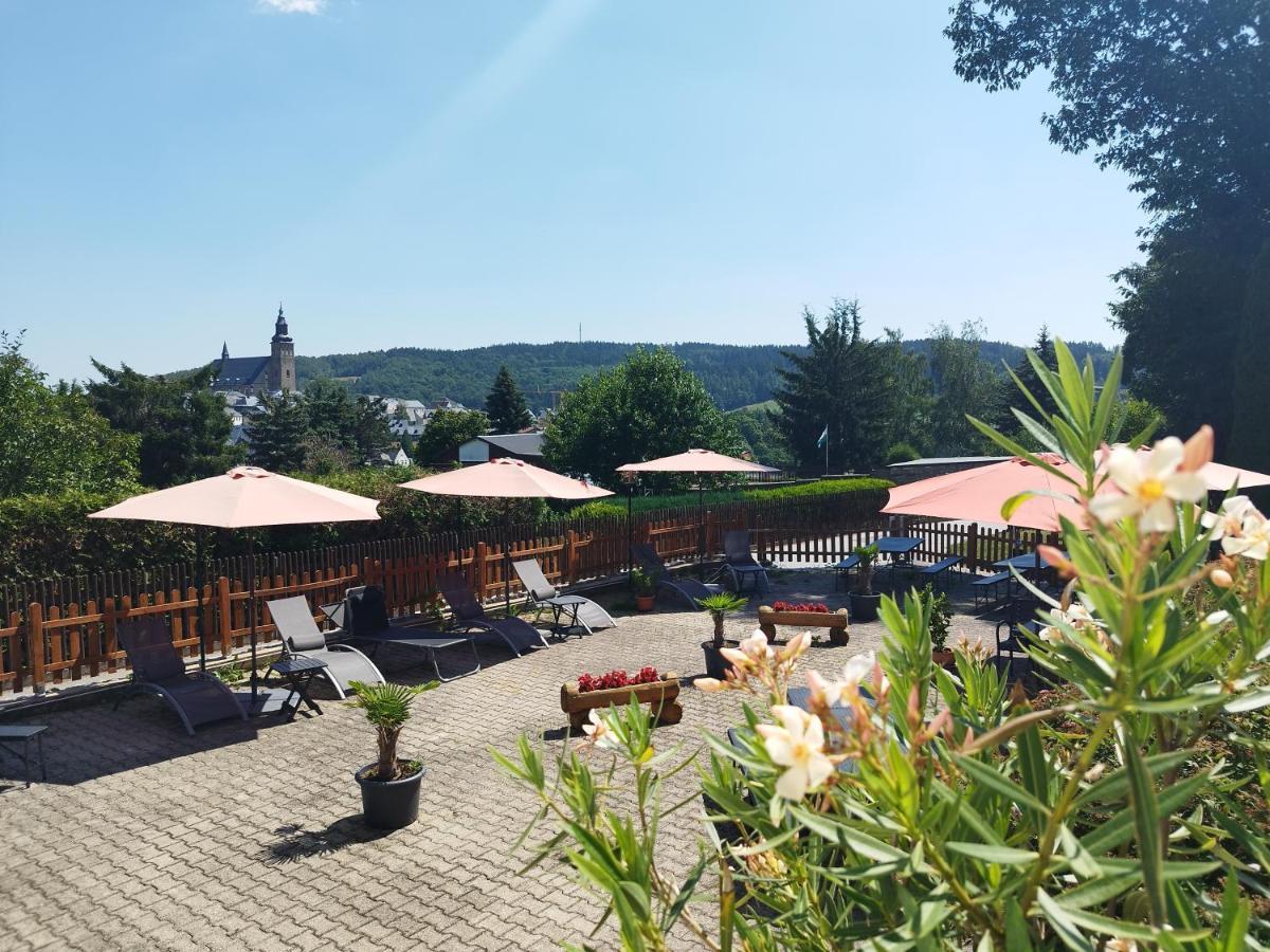 Berghotel Steiger - Erzgebirge Schneeberg  Ngoại thất bức ảnh